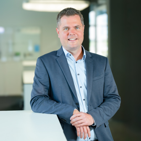 Haris Halilovic Ansprechperson Portrait